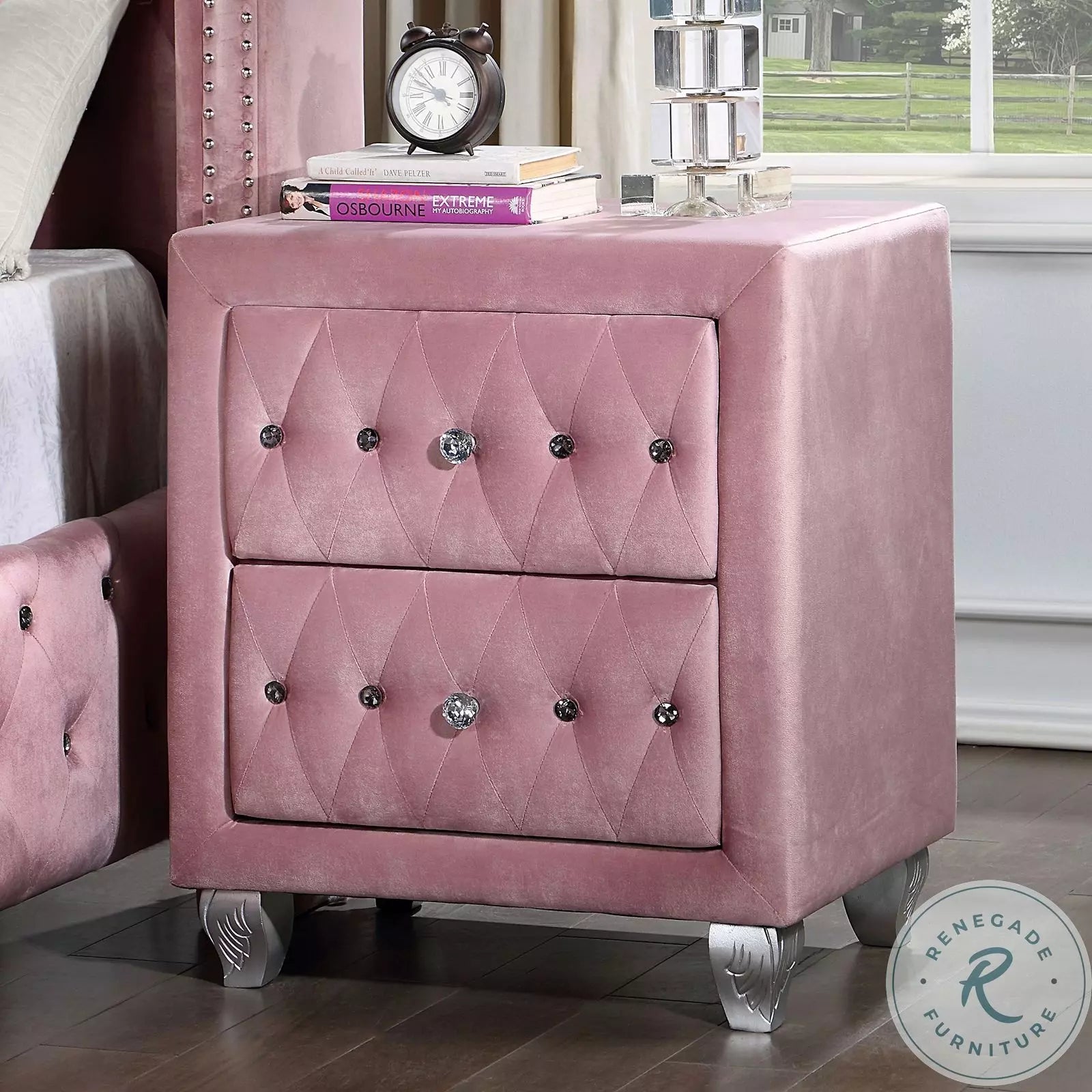 ZOHAR E.King Bed, Pink!!!